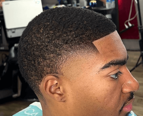 Low:Jmiw_6ztpc0= Taper Fade Haircut