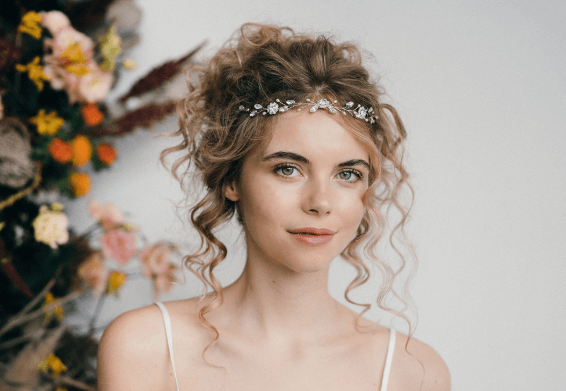 Top Hair Accessories in Australia to Complement Your Natural Hair